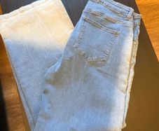 Women's jeans
