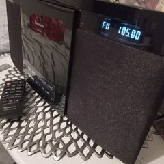 Panasonic CD player with radio and Bluetooth