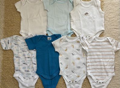 NB and 0-3 Months Baby Vests