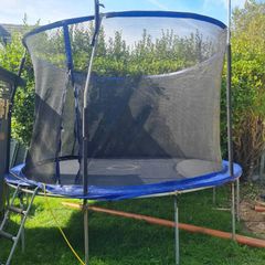 trampoline