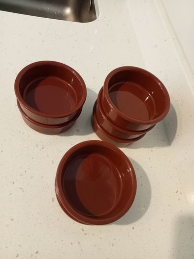 7 Ramekins (11cm x 3.5cm)