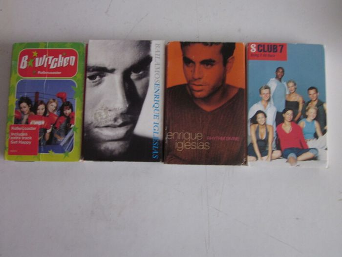 Cassettes in Sleeves Bundle X13
