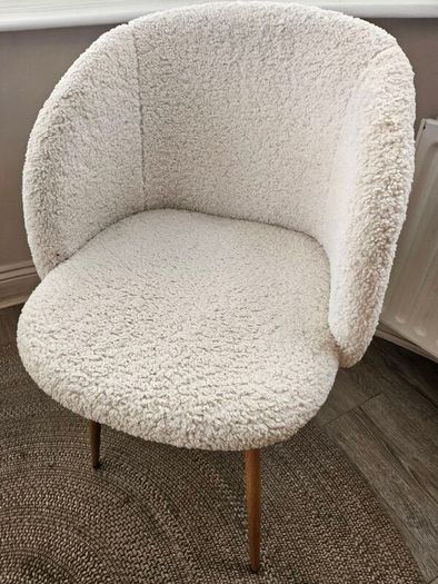 Boucle chairs