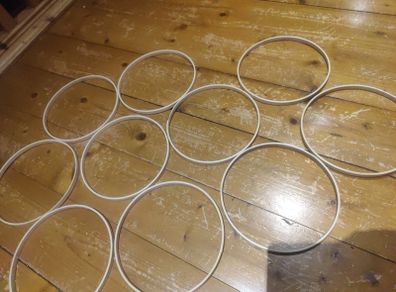 Wooden ring frame