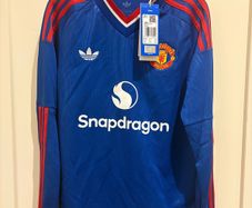 Manchester United kids jersey