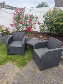 garden chairs