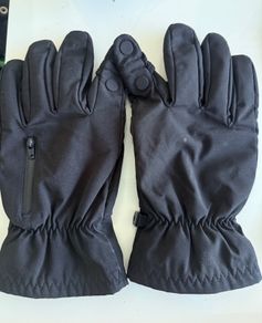 Winter gloves