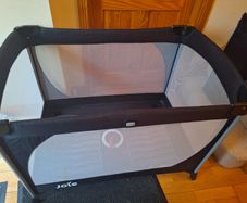 Jolie travel cot