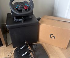 Logitech G29 Racing Wheel