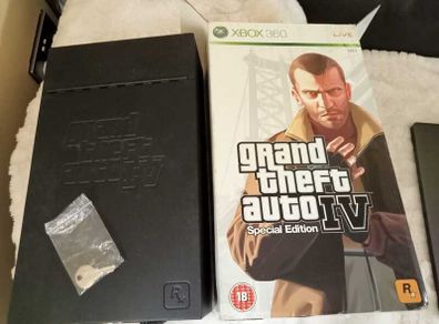 Grand Theft Auto IV Special Edition Xbox 360 - Complete Collector's Box Set