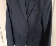 Boys suit age 13-14