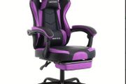 Gaming chair with footrest