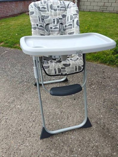 Joie 2in1 Snacker Highchair