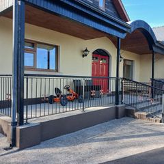 Steel railing