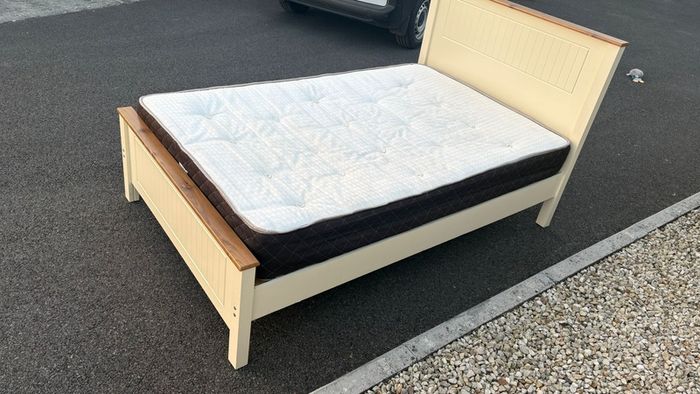 4ft bed with mattress
