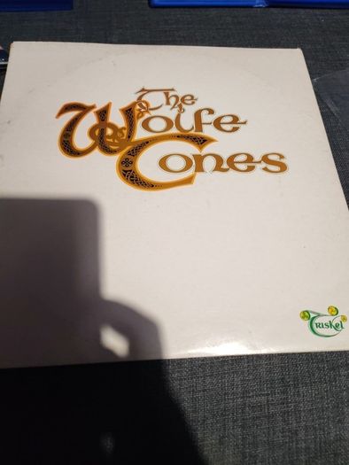 vinyl wolfe tones