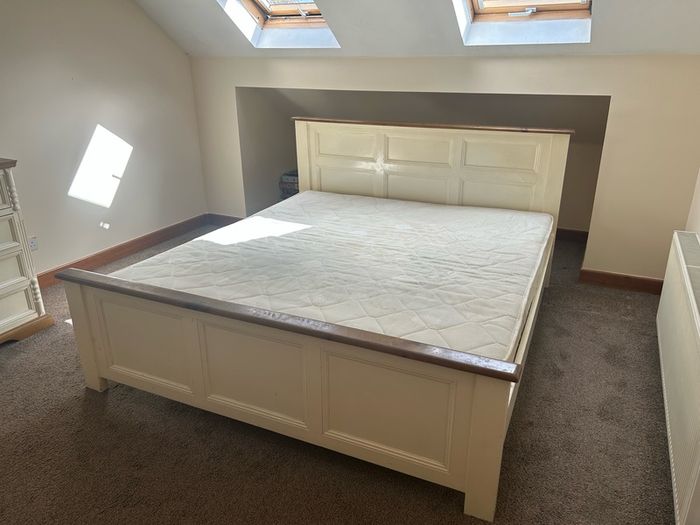 super king size bed