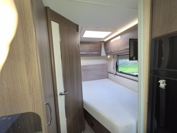 Camper