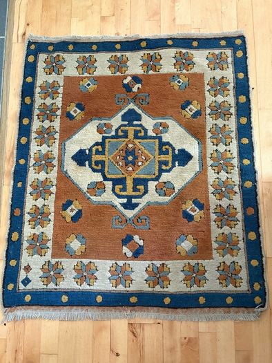 Vintage Turkish Hand Made Wool  Turkish Rug