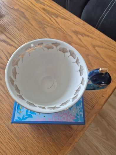 House of Disaster Luxe Peacock Teacup In Box (Like New)