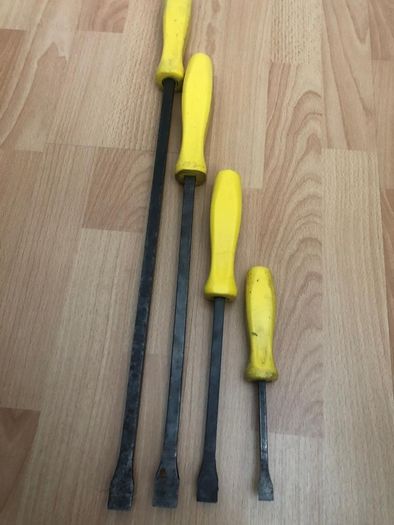 snap on pry bars