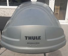 Thule roof box