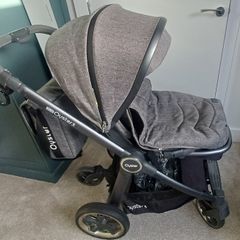 Oyster 3 Charcoal Carrycot & Pram Travel System