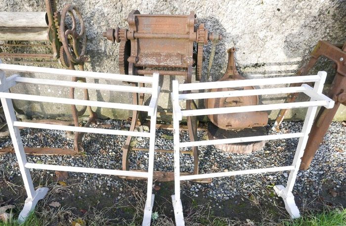 Vintage 19th Century White Painted Mahogany Towel Stand, C1880 (30 each)
