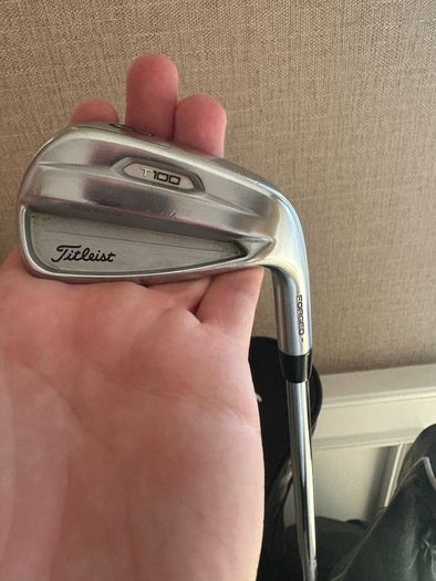 Titleist T100 2023 version