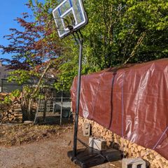 Adjustable Basketball hoop