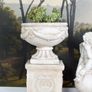 Baroque bowl on pedestal Planter Jardin de Versailles Image 3