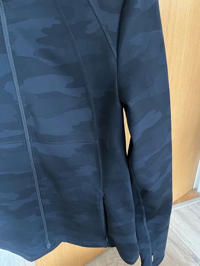 Sweaty Betty light jacket / hoodie. Size M 10-12