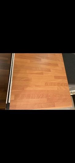 Kitchen worktops, kitchen islands and kitchen cabinets