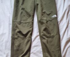 the north face joggers size xl boys green tiny hole at knee