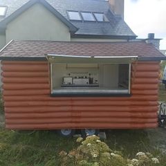 Catering trailer log cabin style with equipment