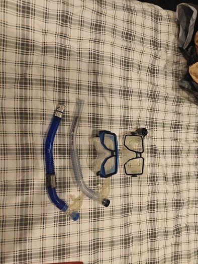 Snorkeling gear