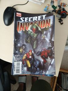 75 Secret Invasion cross over comics