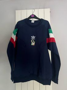 Italy retro training top