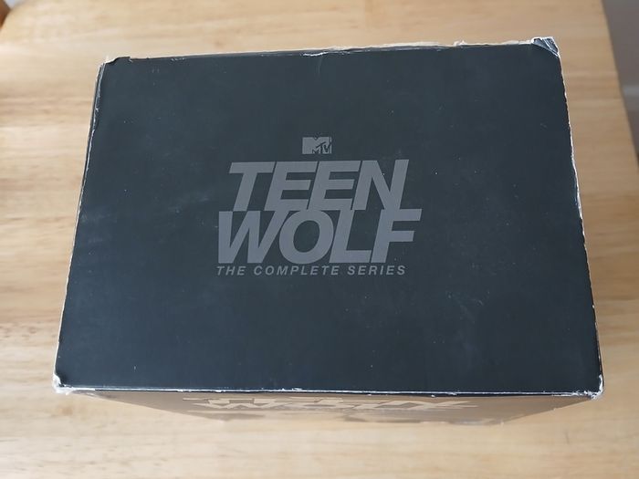 Teen Wolf The Complete Series 27 Disc DVD Box Set - All 6 Seasons