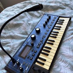 Novation Mini Nova Synth