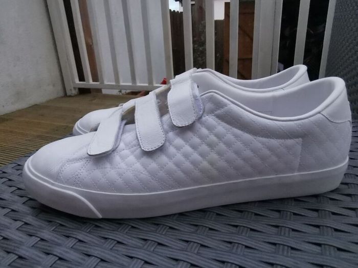 Nike - new - UK12 - Free P&P