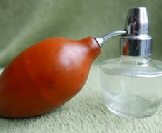 Vintage Nasal Atomiser Regaid Medical Equipment