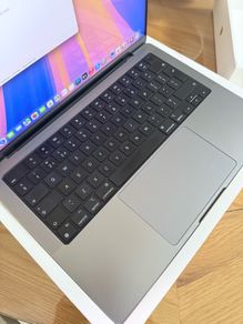 MacBook M1 Pro 14" 16gb ram 1tb storage