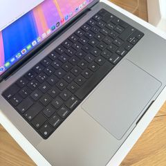 MacBook M1 Pro 14" 16gb ram 1tb storage