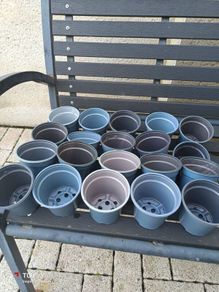 20x small plastic plant pot
