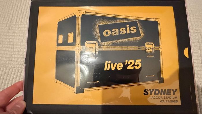 VIP Oasis Fan Pack Sydney Concert