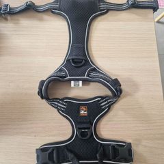 Dog harness - size medium