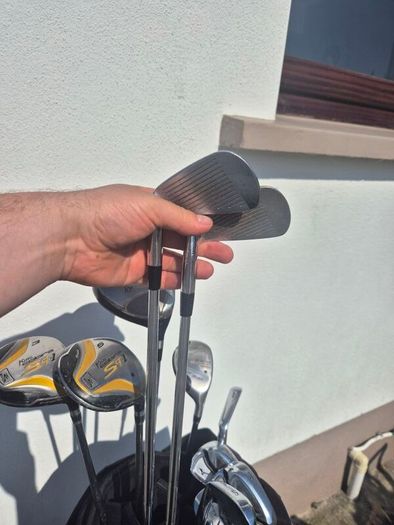 Golf Set & 3 Wheel Trolley