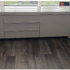 Tv unit