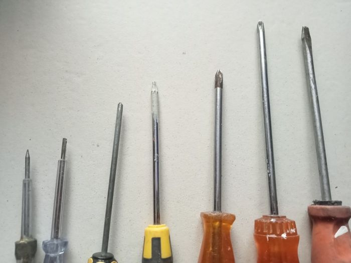 Screwdriver s